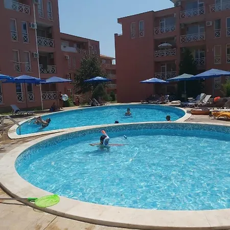 Apartamenty Sloneczny Brzeg アパート *