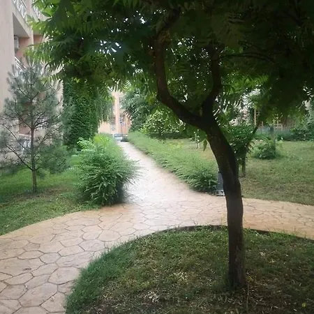 Apartamenty Sloneczny Brzeg サニービーチ